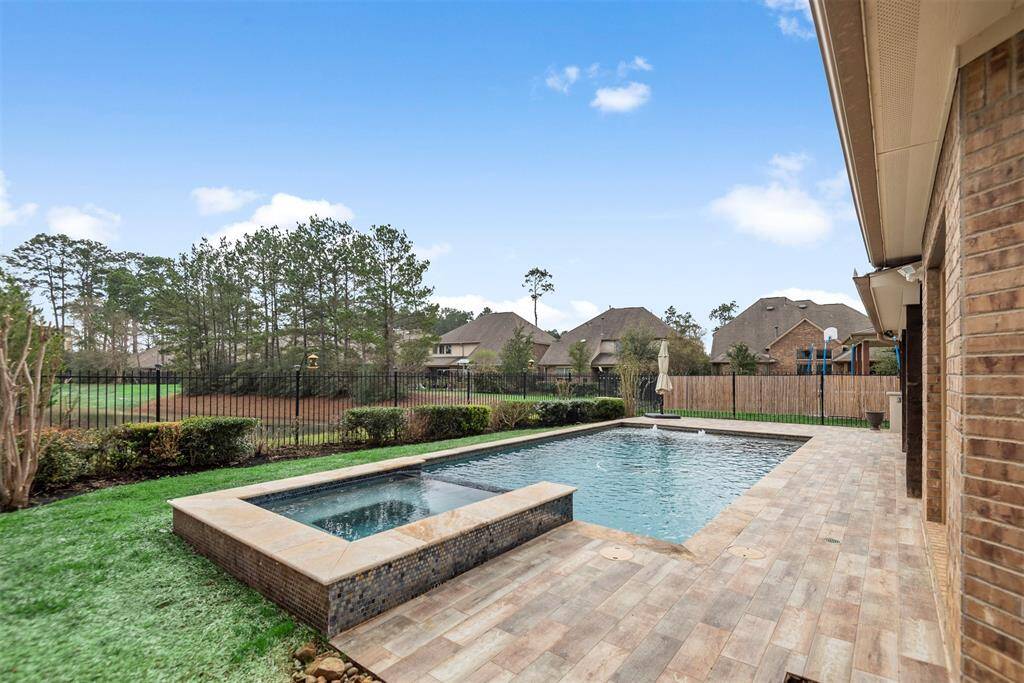 Gorgeous home for lease with beautiful pool overlooking the pond!