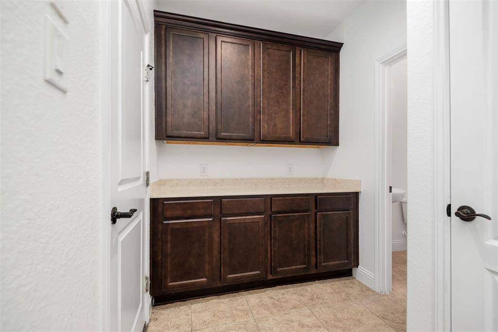 Butlers pantry