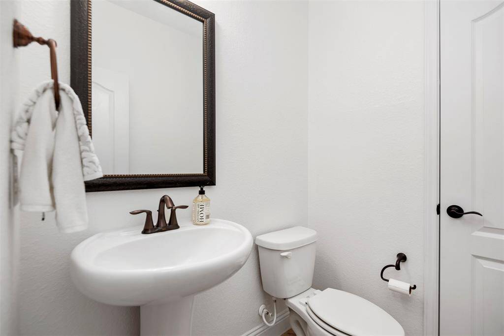 Guest bathroom