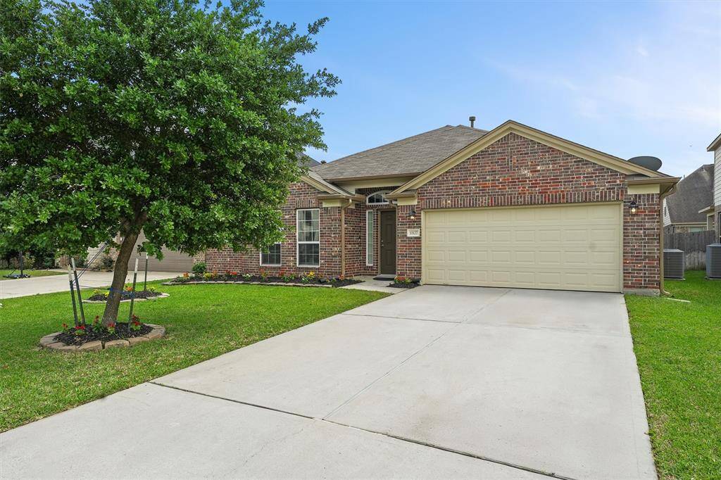 Lovely 1 story home with great curb appeal