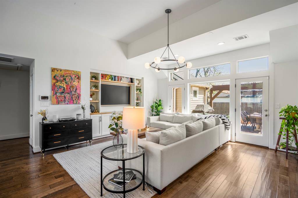 Open floorplan with neutral colors and high end finishes throughout.
