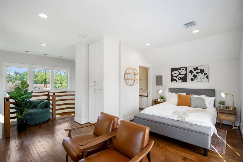 Flexible floor plan adapts to your needs—now and in the future.