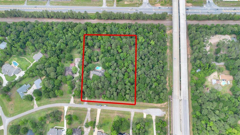 4 acres!  So many trees provide privacy and its very quiet!