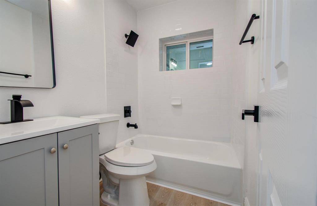 Bathroom #1