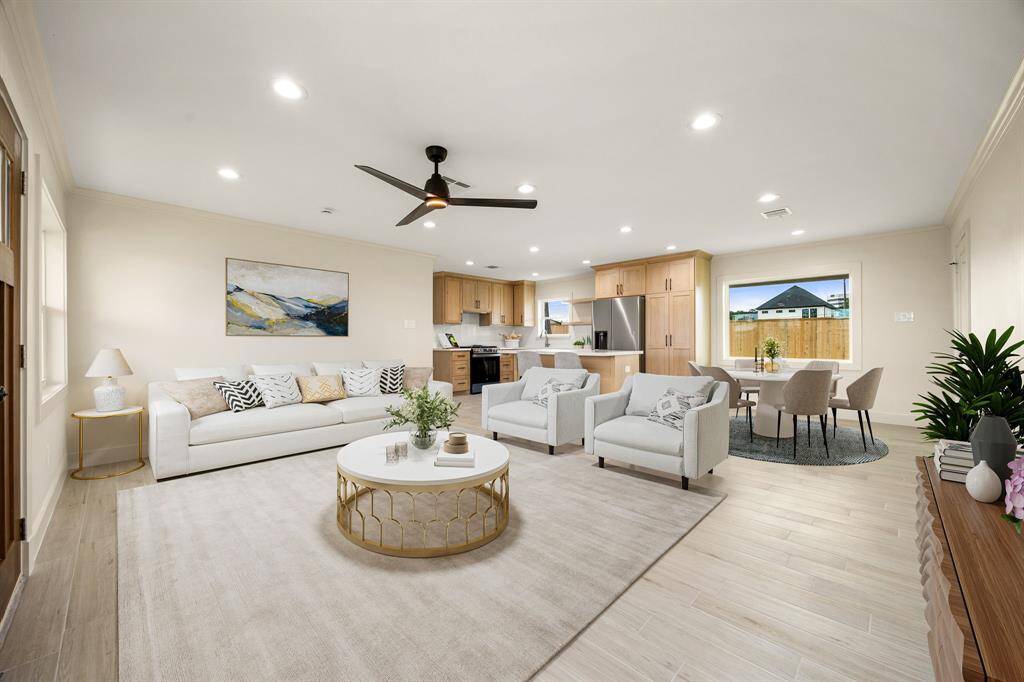 Spacious living room area w/ Open Concept Living