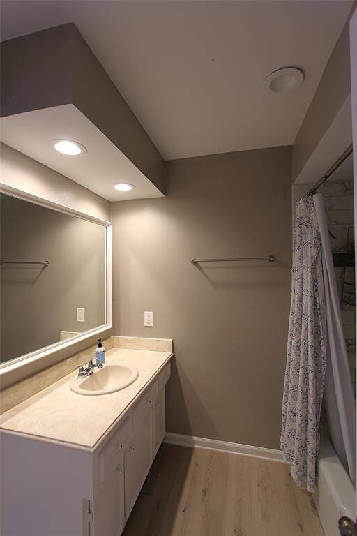 Another view of bath 2