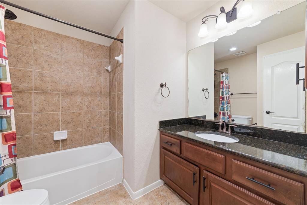 Bathroom #3 (2nd Floor)