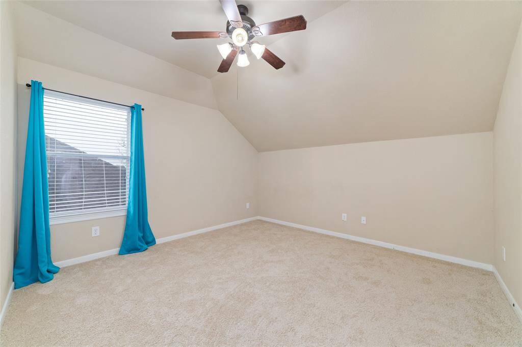 Bedroom #5 (2nd Floor)