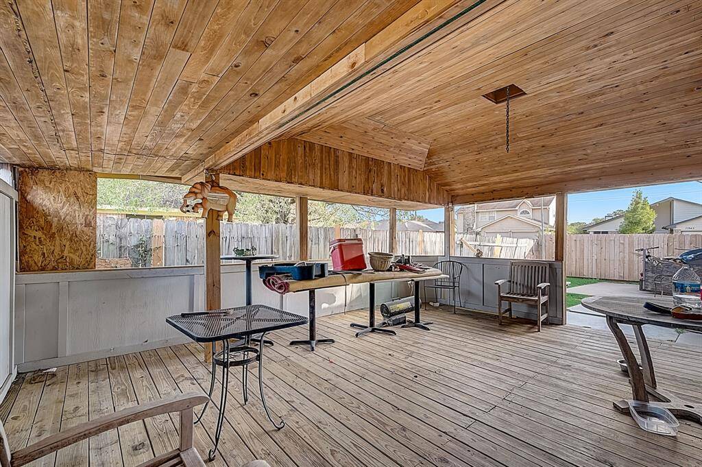 covered porch