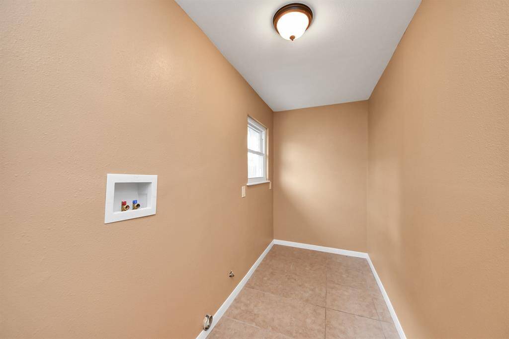 Laundry room + storage