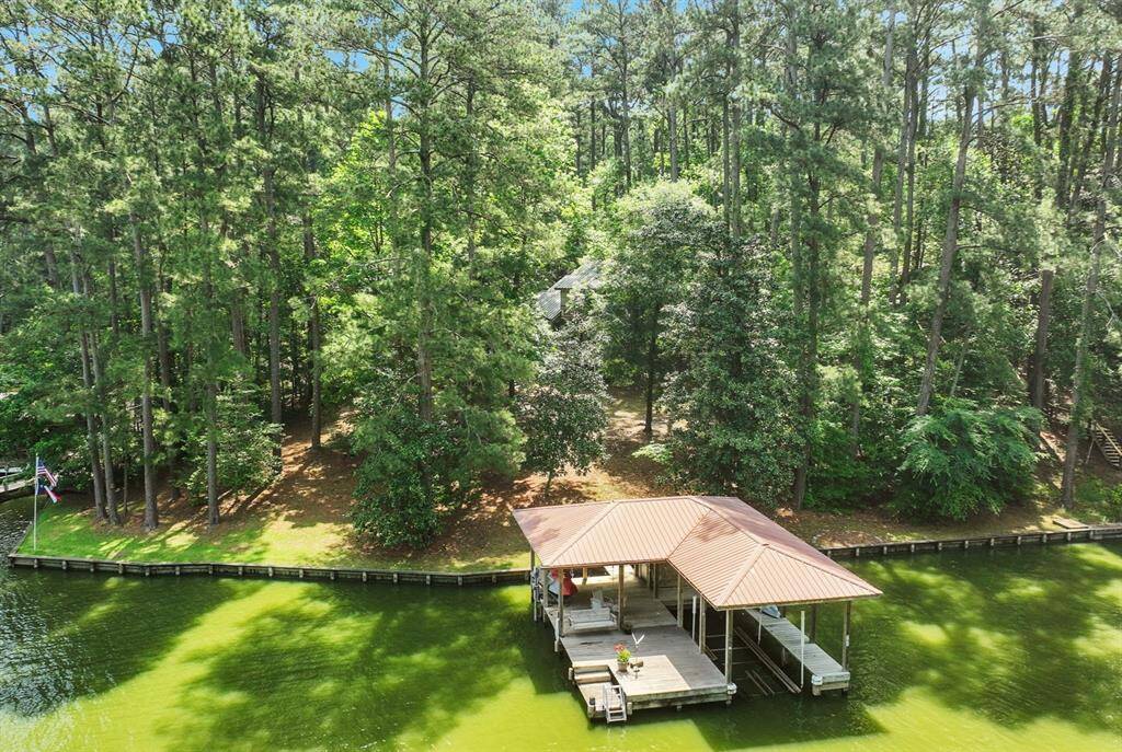 Your hidden haven in the woods!