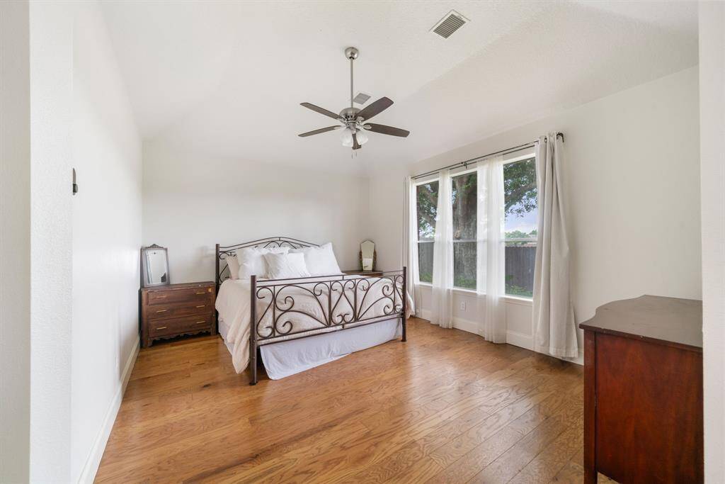Gorgeous Primary Bedroom