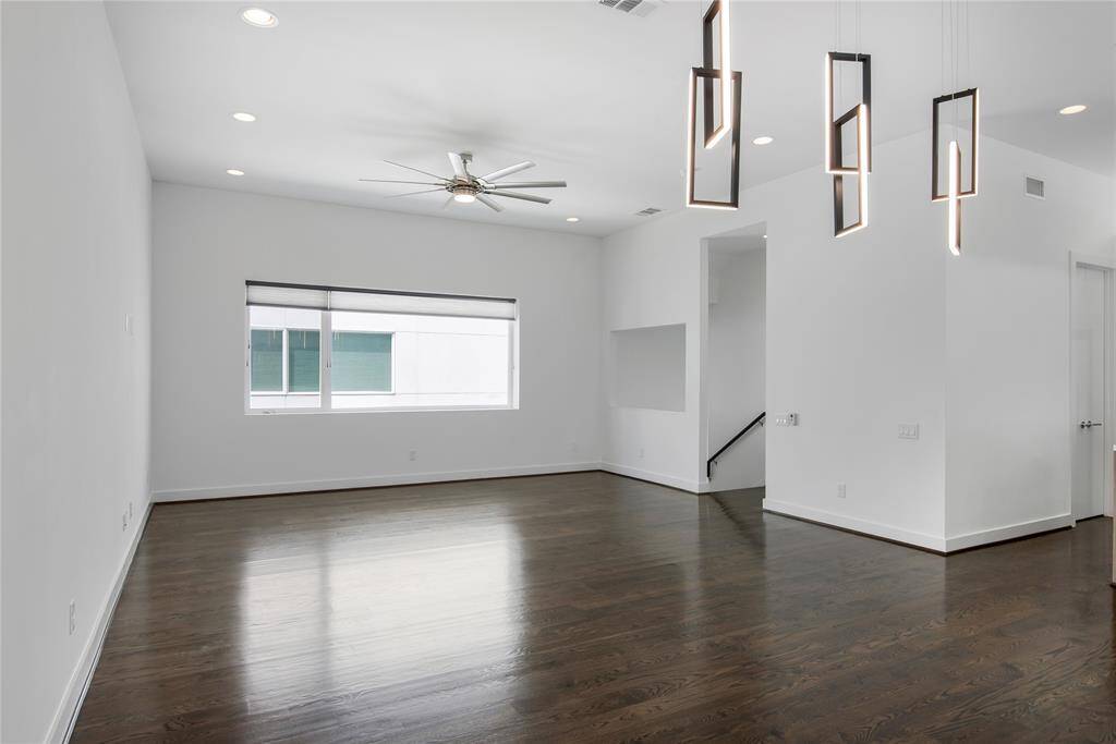 Living Area 2nd Floor