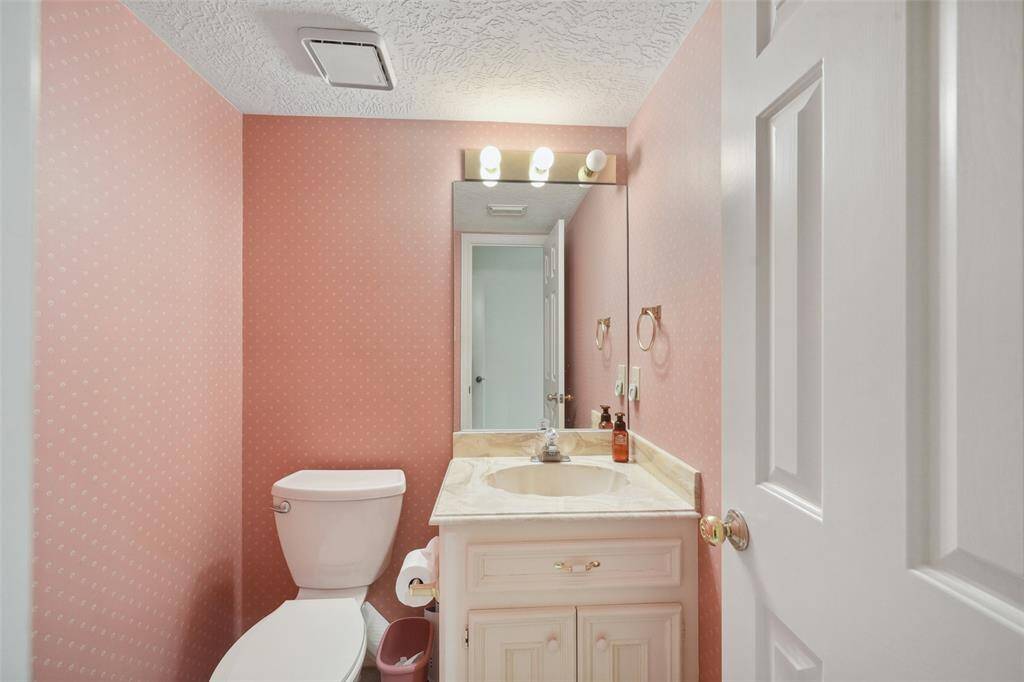 Powder bath.