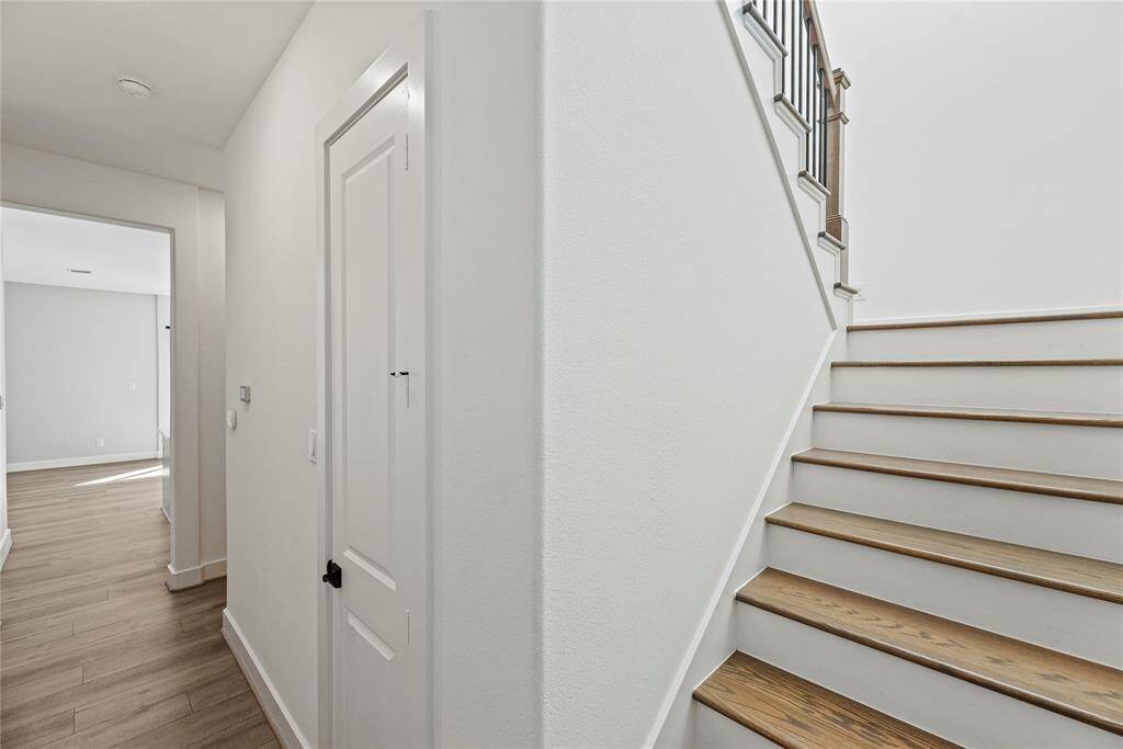 Now let's take a look upstairs.
