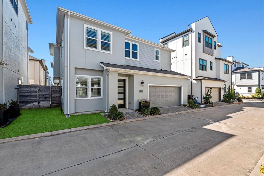 Beautiful and light stucco exterior has great street appeal!