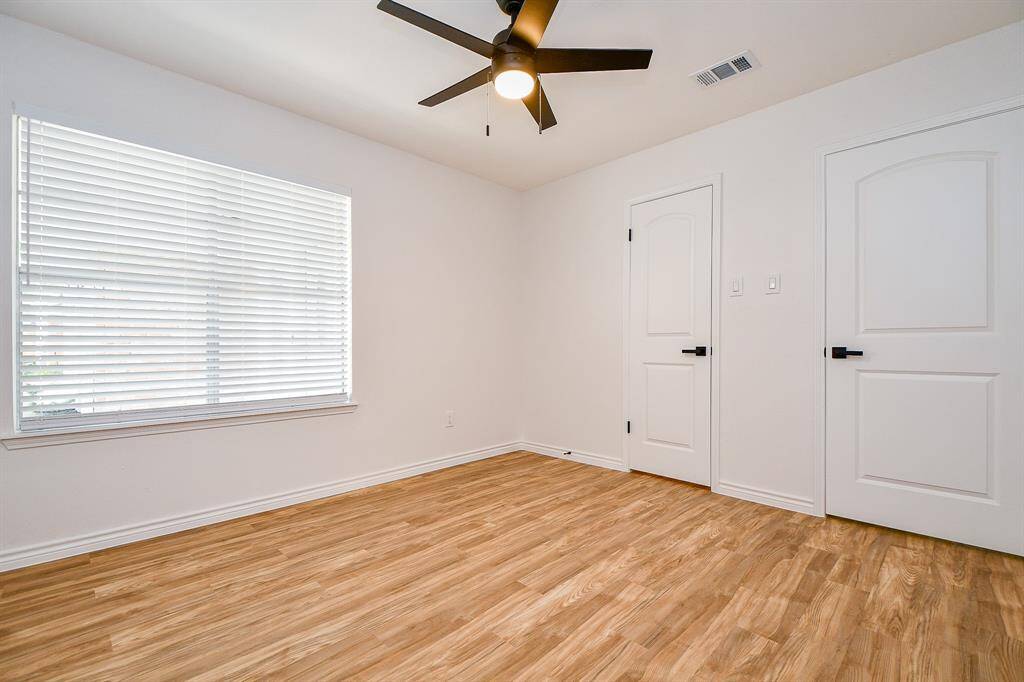 Fourth bedroom.