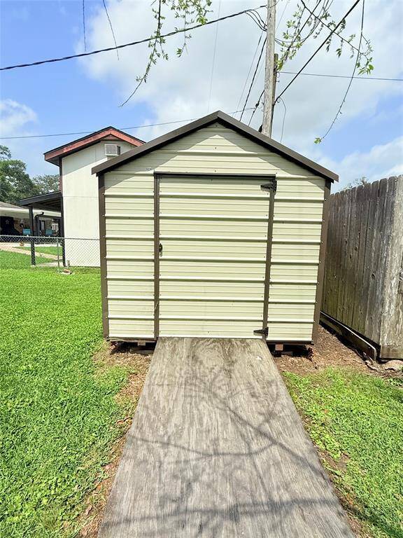 shed
