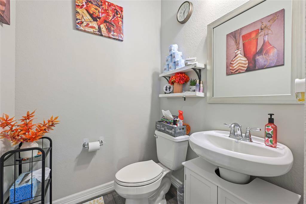 Guest  bathroom