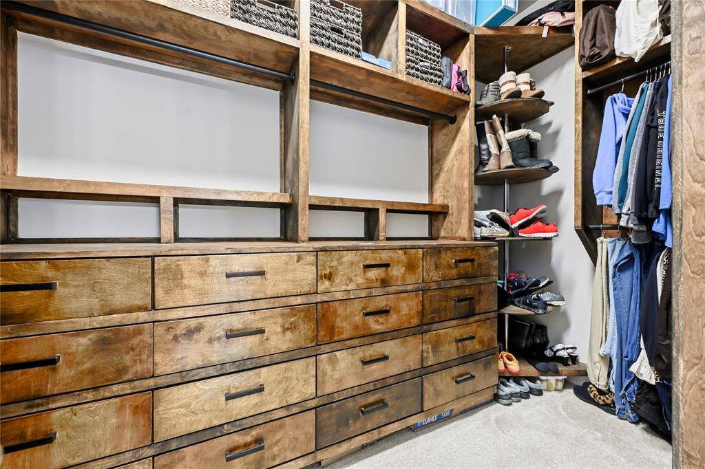Custom primary bedroom closet