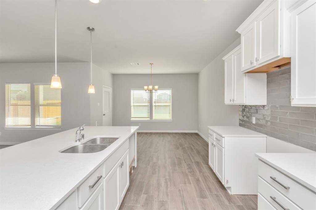 17.KITCHEN AREA PIC5