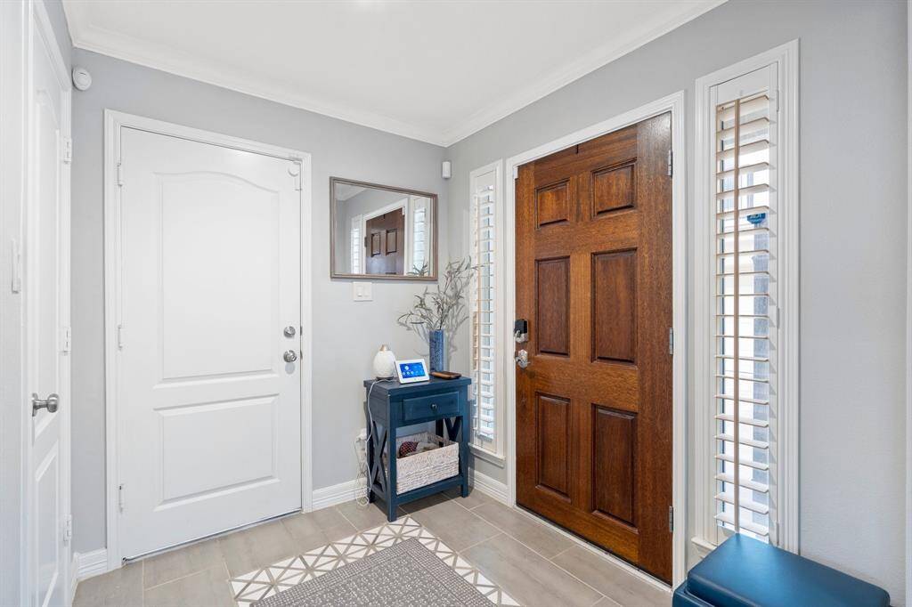 Entry way