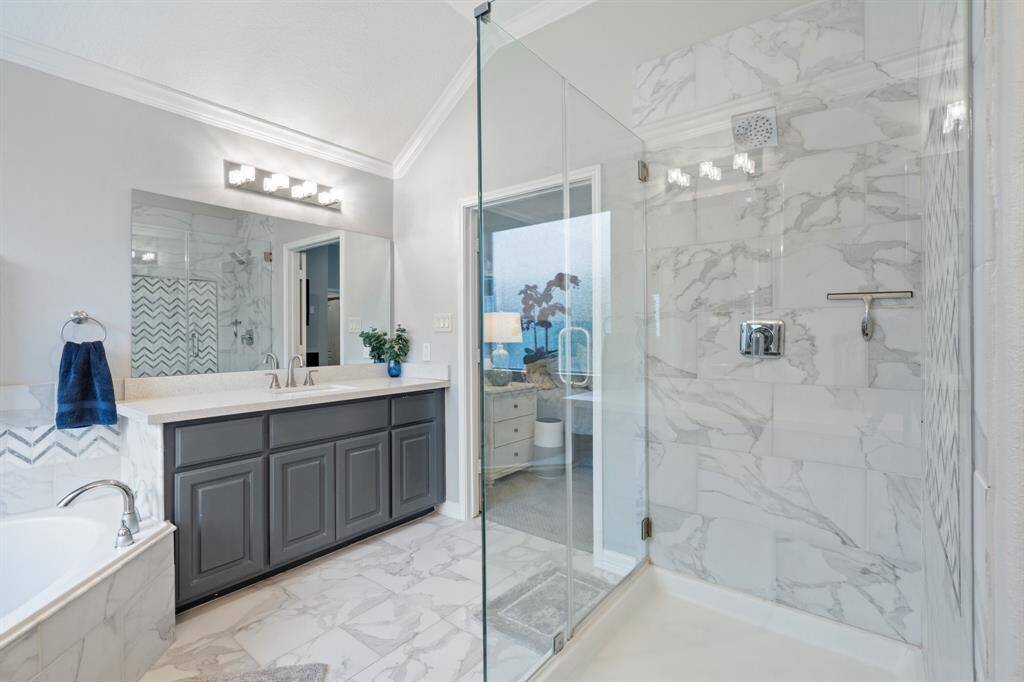 Large walk in shower
