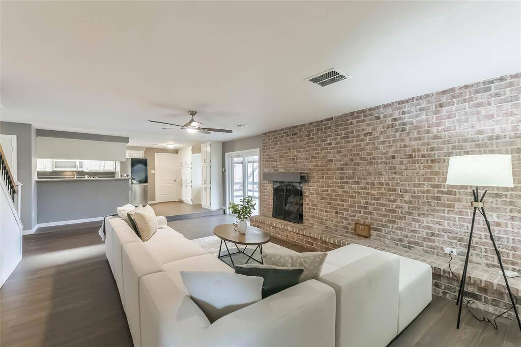 The kitchen is open to the living area - great for mingling with family and friends as you prepare food/clean up!