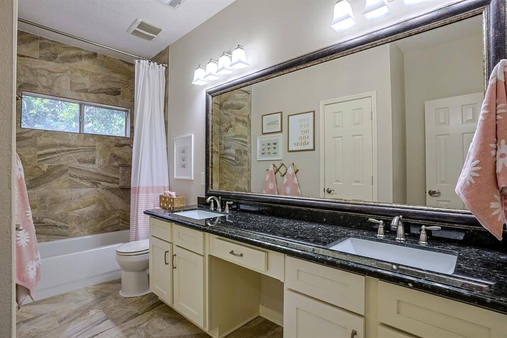 Double sinks are always a must!