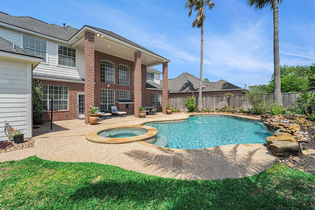 This is the best backyard to entertain or relax!