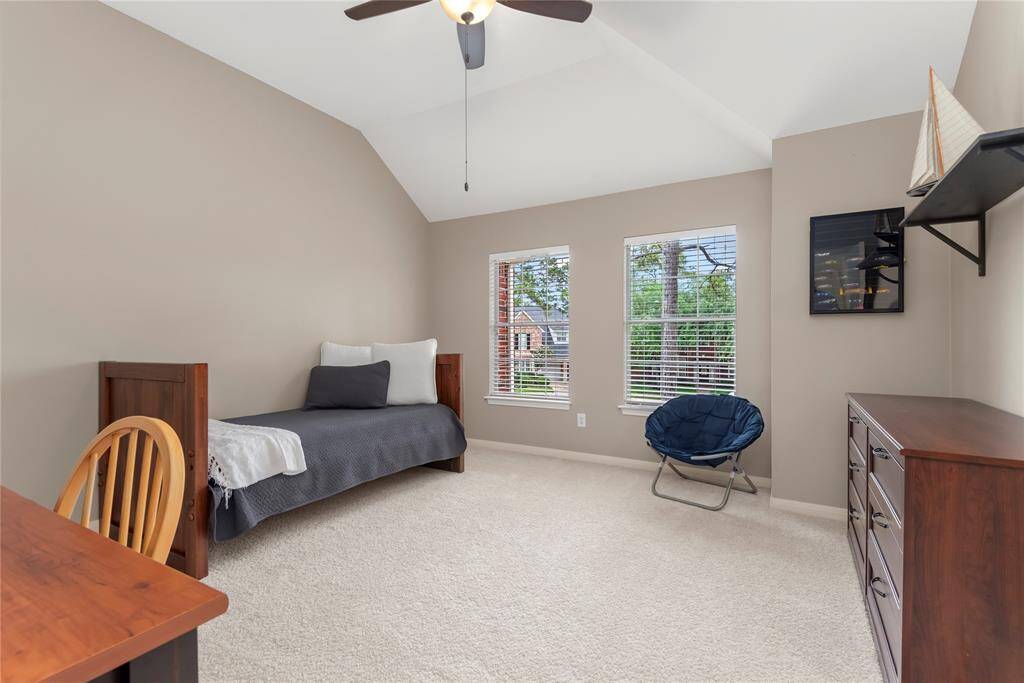 Spacious secondary bedroom