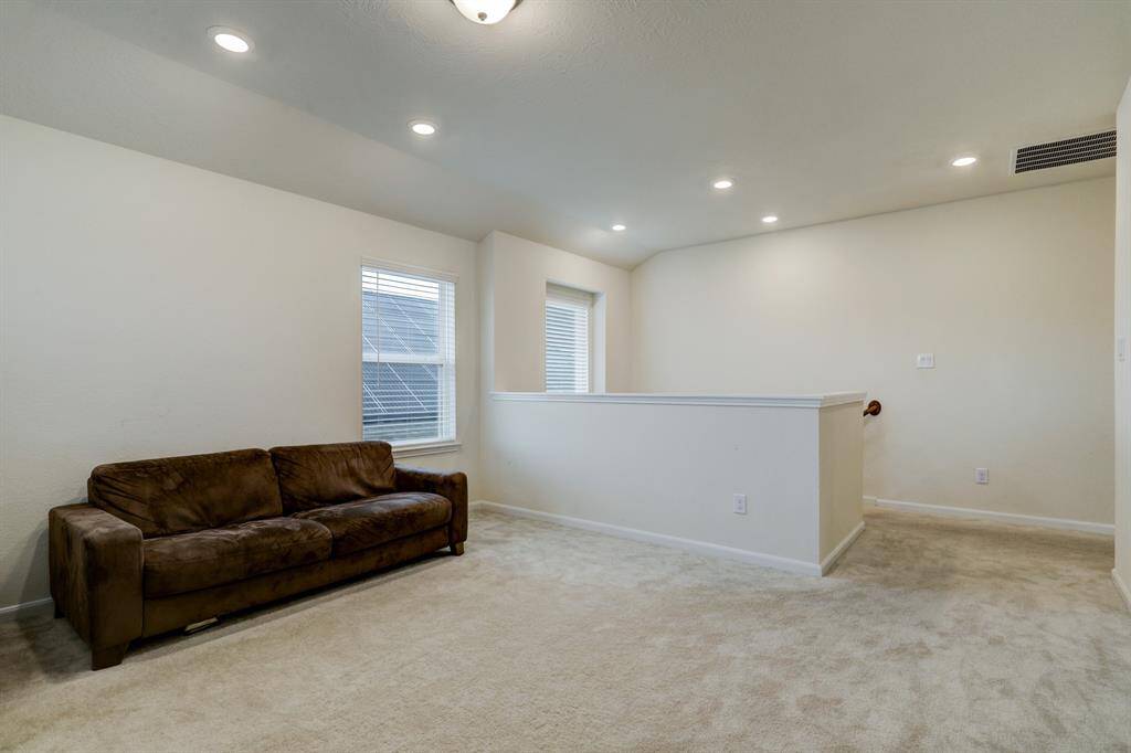 Den or game room on the 2nd floor