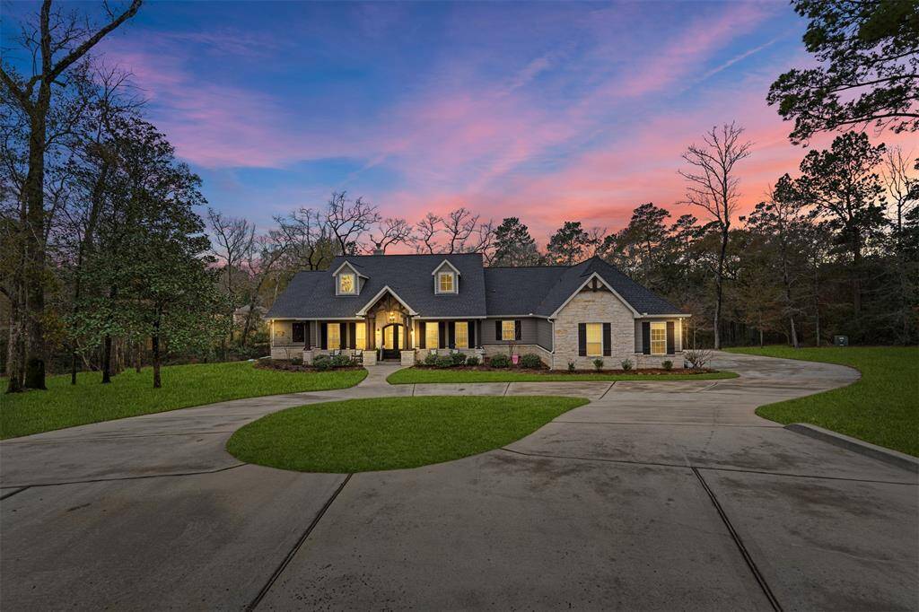 Welcome Home to 1406 Amber Cove!