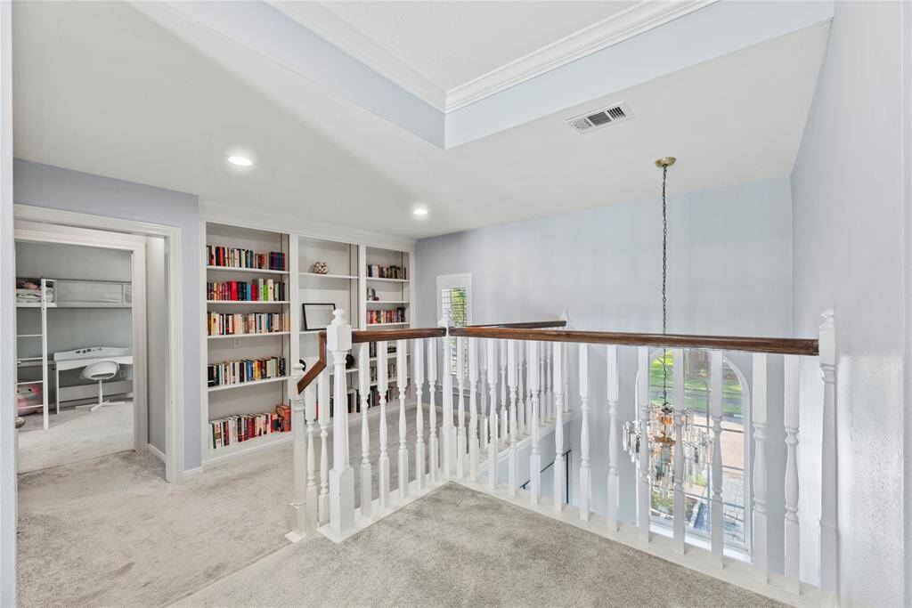 There is even al library nook that is perfect for creating a small sitting space or study for the kiddos.