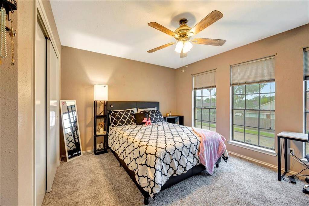 Guest bedroom 2