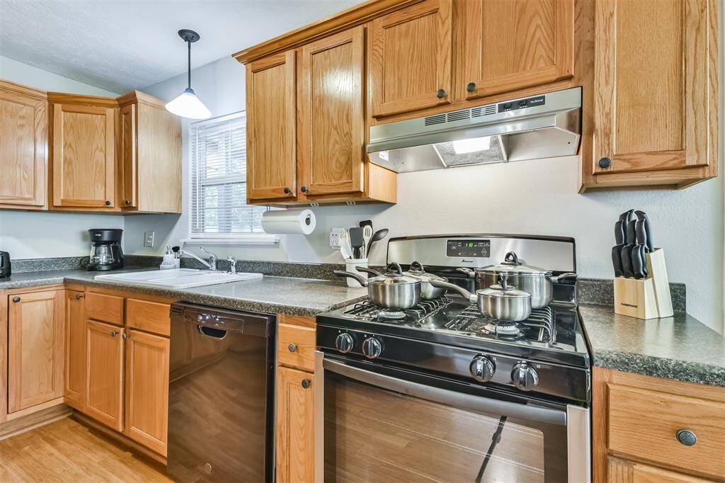 Open concept kitchen to living area