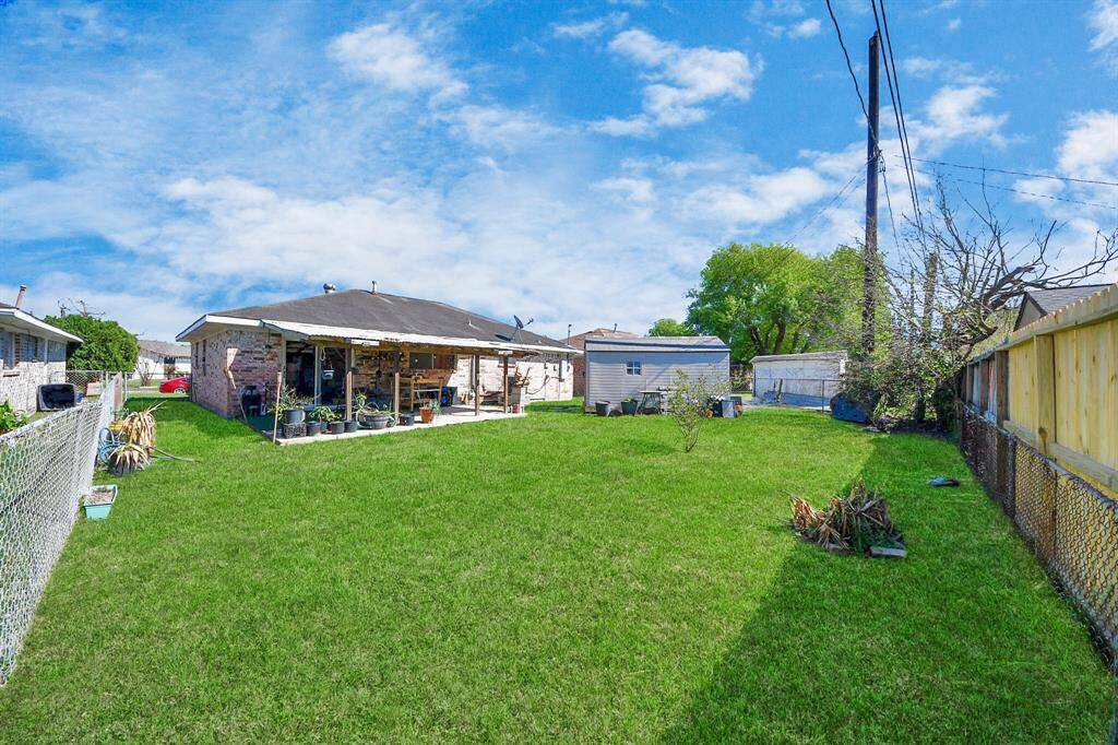 Endless possibilities with the beautiful completely fenced in private backyard.