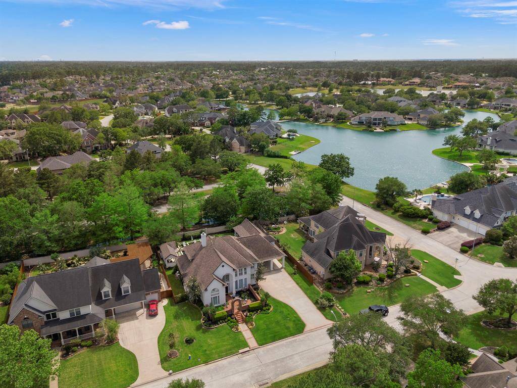 Aerial view of the front yard!