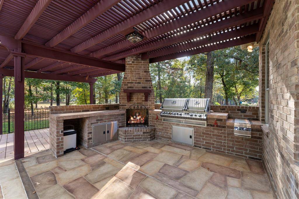 Kitchen with gas cooktop.