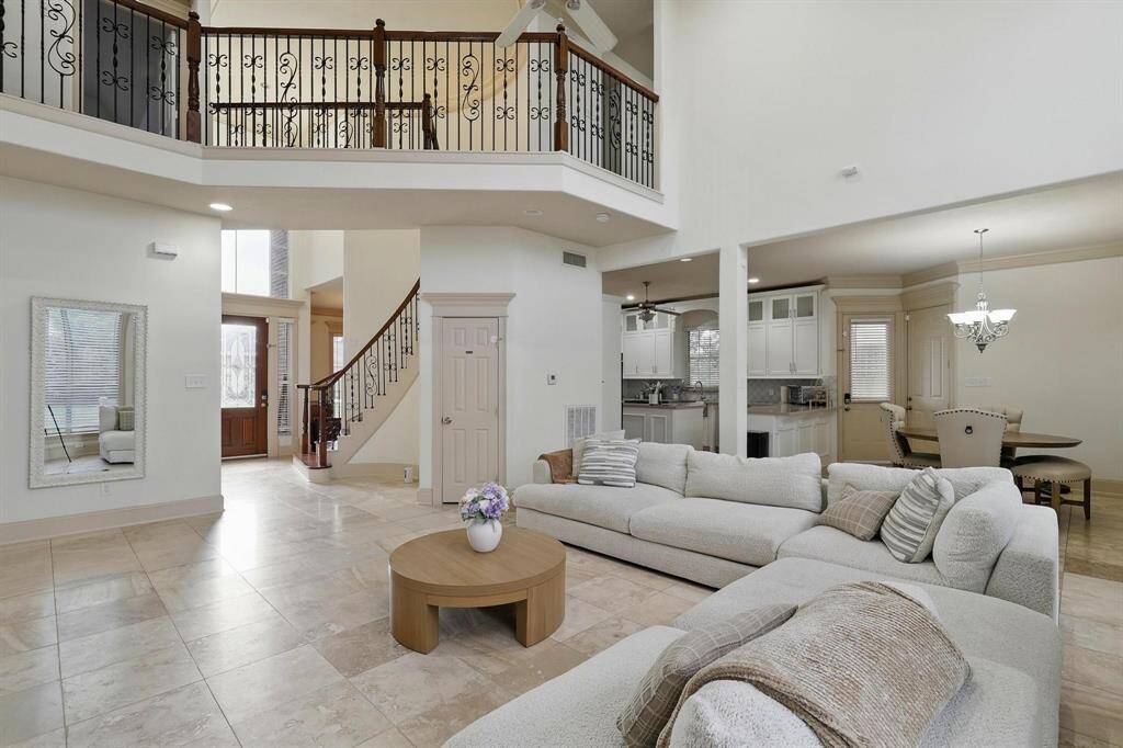 Spacious open floor plan