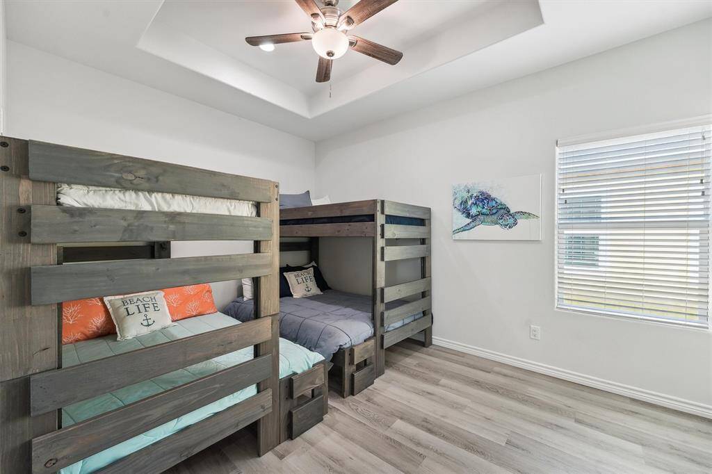 Whether you're catching rays or catching up on your favorite book, this deck delivers the ultimate beachfront relaxation.