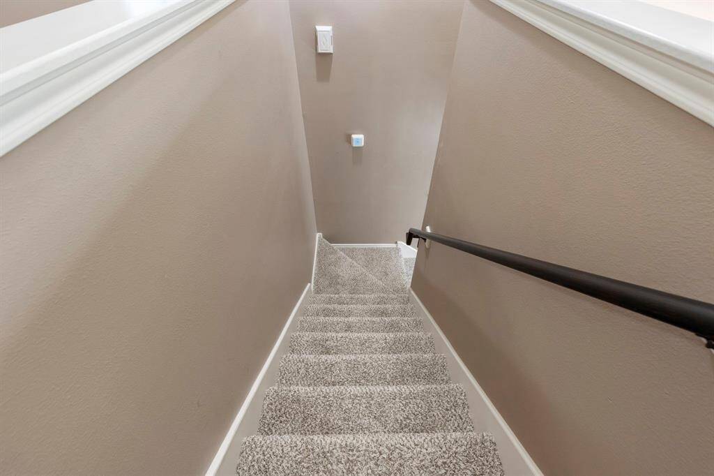 Come upstairs to find 3 bedrooms, 2 full bathrooms, a flex space & a laundry room!