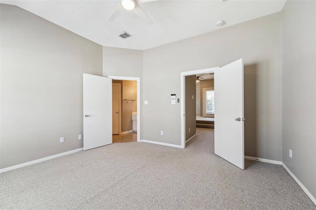 Ensuite bathroom off of primary bedroom