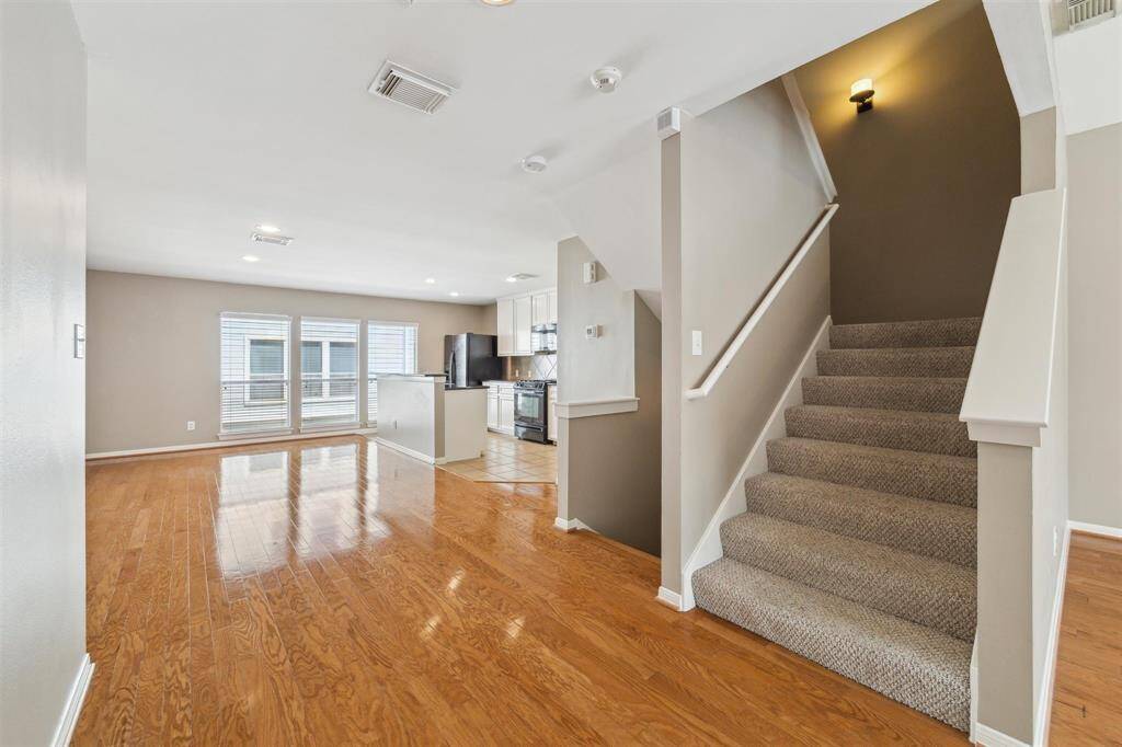 Kitchen/dining area has a wall of windows.This area could be an additonal sittng are off of the kitchen