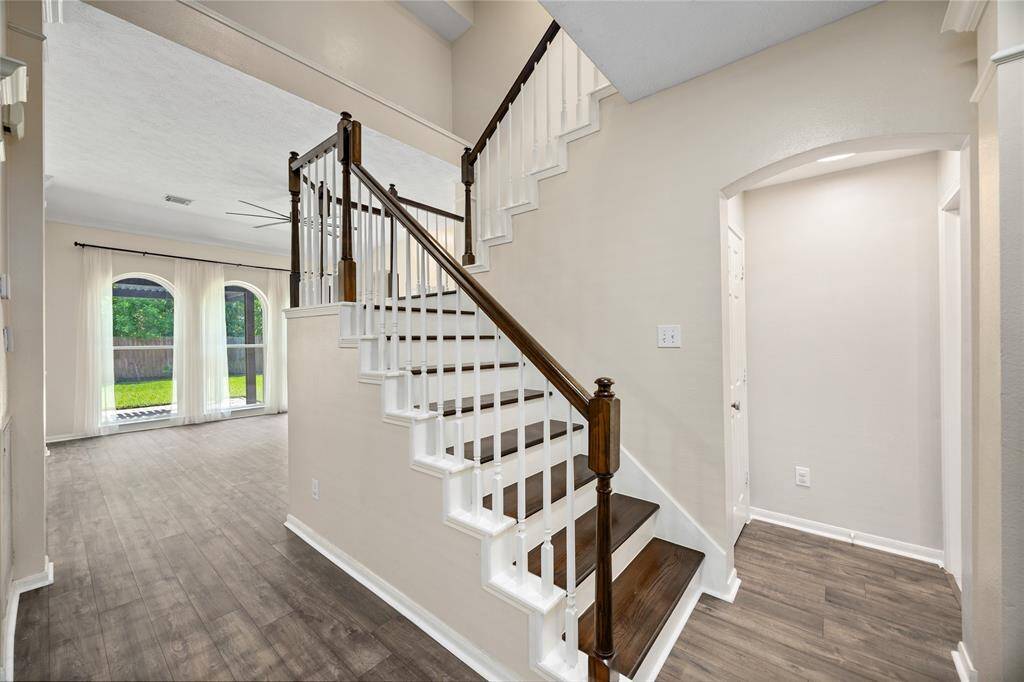 To the right of the stairway is a great size closet...perfecdt for all your Costco or Sams purchases!