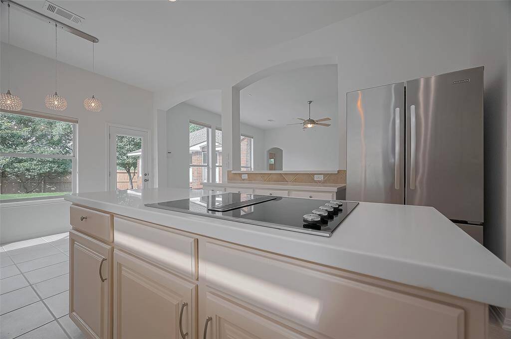 Gorgeous view from your kitchen!