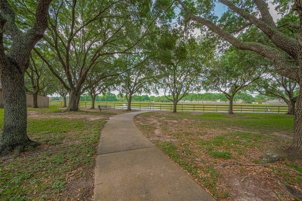 This gorgeous park is just a few steps from this home!