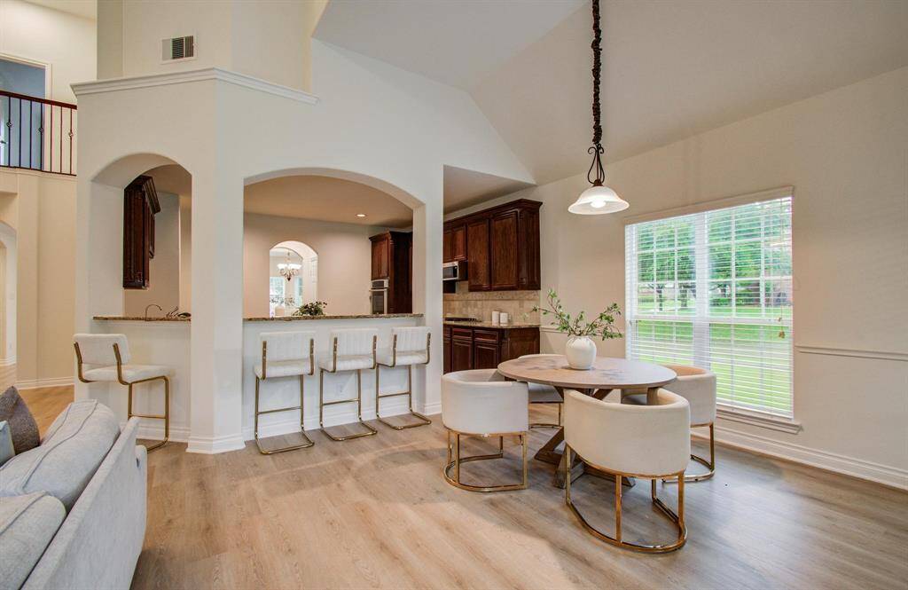 Breakfast area
