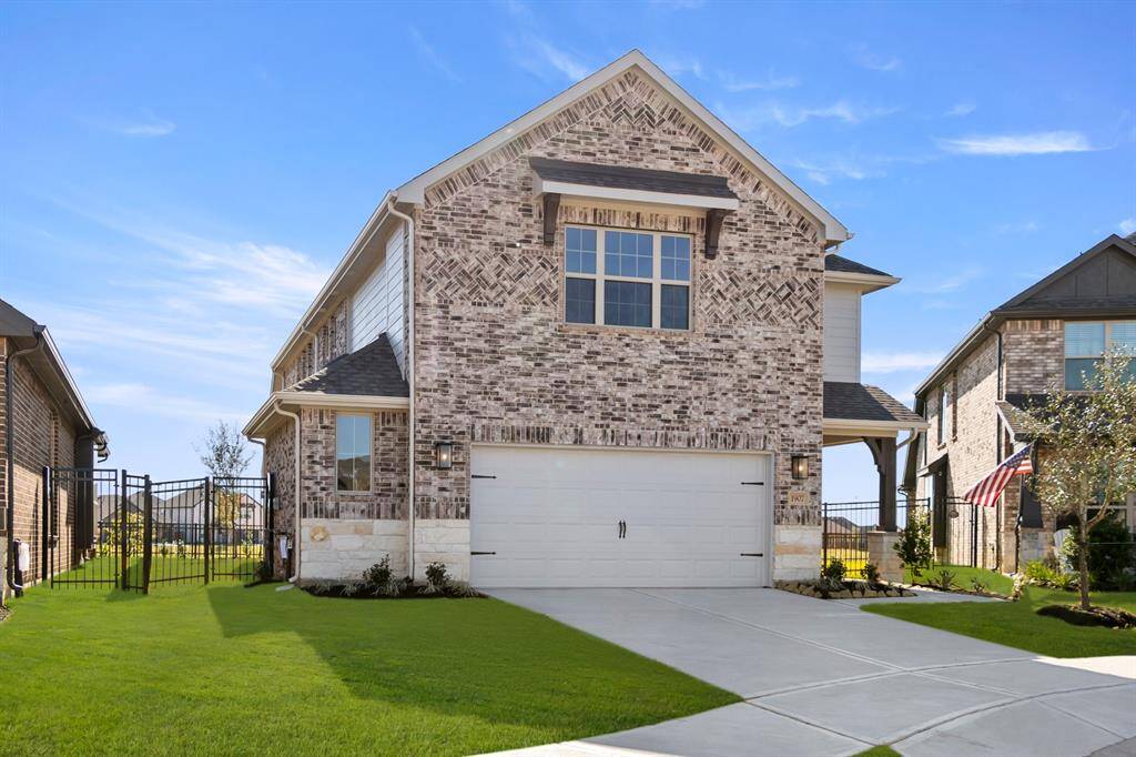 Welcome to the Rayburn plan by History Maker Homes!