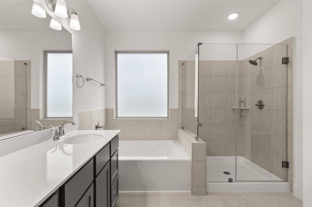 Whether it’s a quick morning routine or a leisurely evening soak, these spaces are here to enhance your everyday moments.